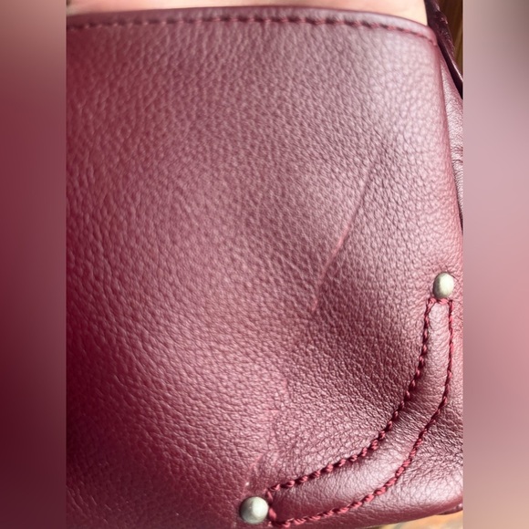 OXBLOOD / BURGUNDY GENUINE LEATHER - VINTAGE CROSSBODY PURSE - Picture 9 of 10